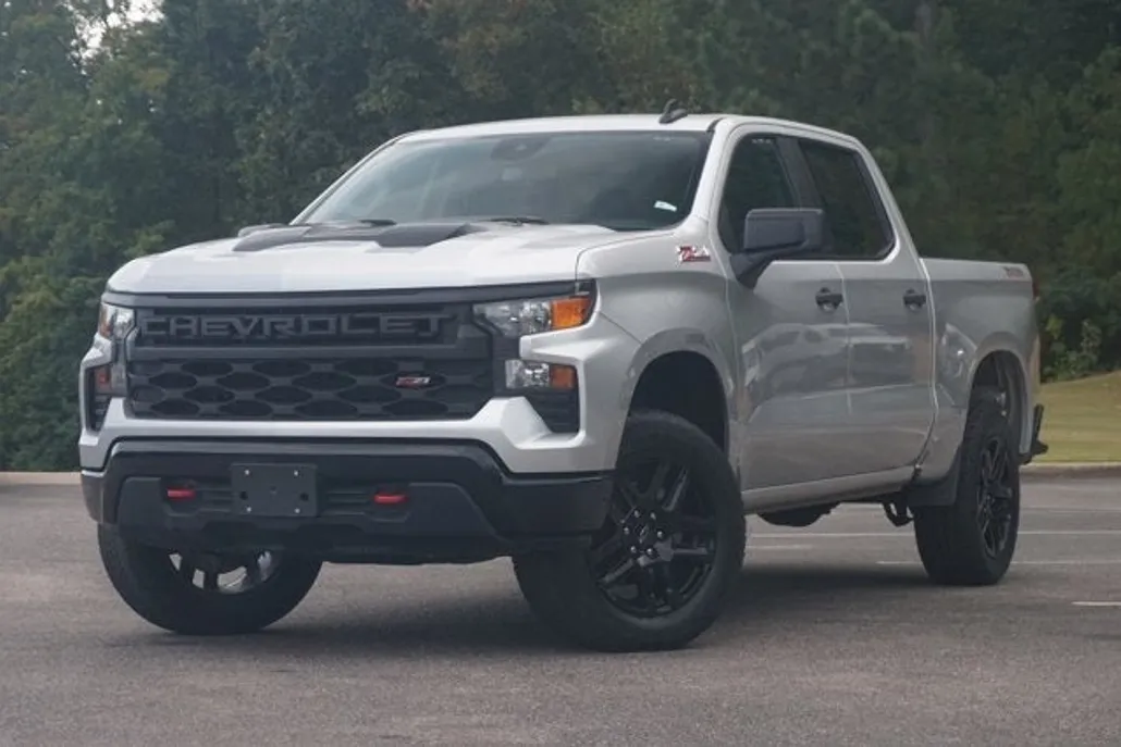 2022 Chevrolet Silverado 1500 Custom Trail Boss photo 1