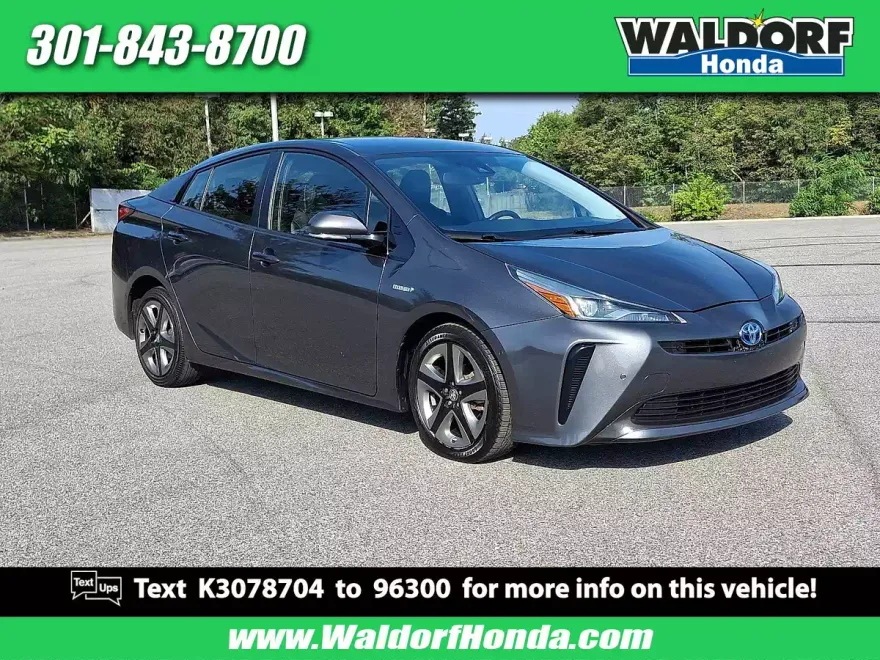 2019 Toyota Prius L Eco photo 1