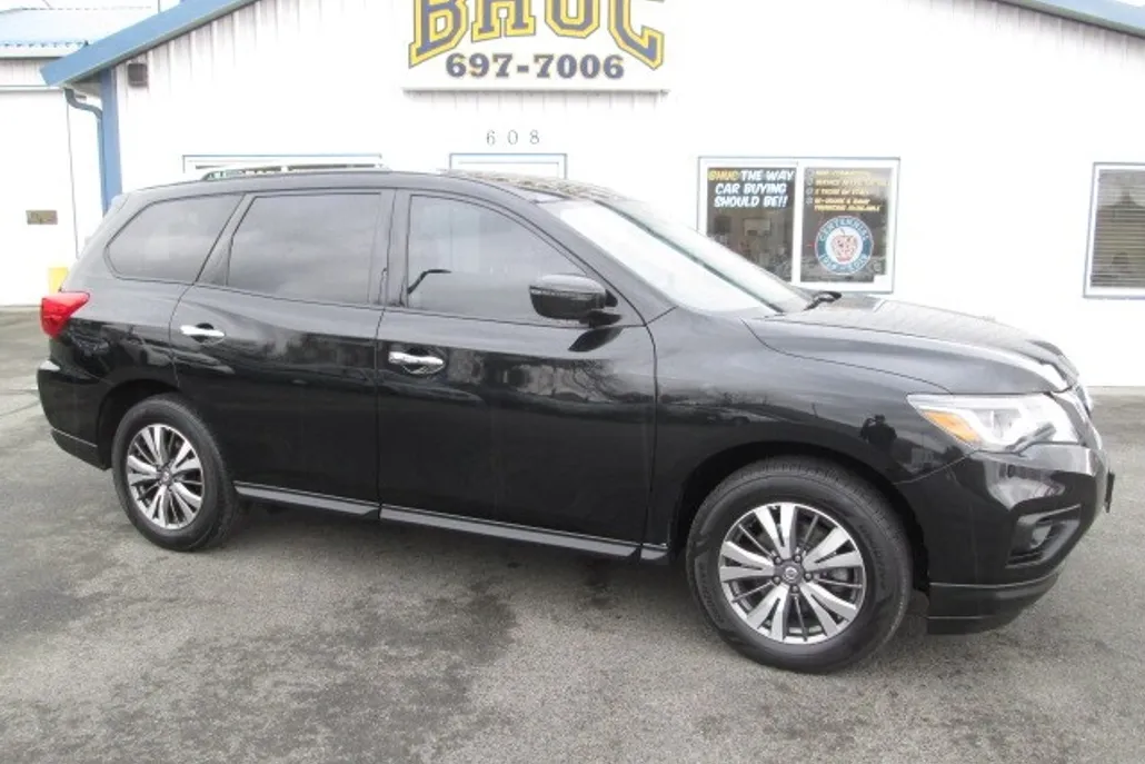 2020 Nissan Pathfinder S photo 1