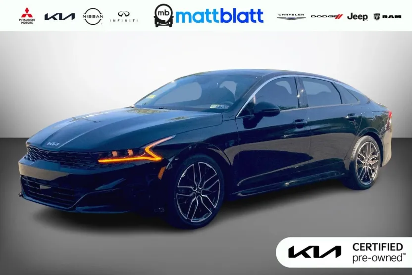 2023 Kia K5 GT photo 1