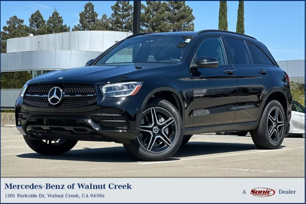 2022 Mercedes Benz GLC 300 4MATIC photo 1