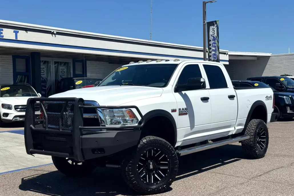 2017 Ram 2500 Tradesman photo 1