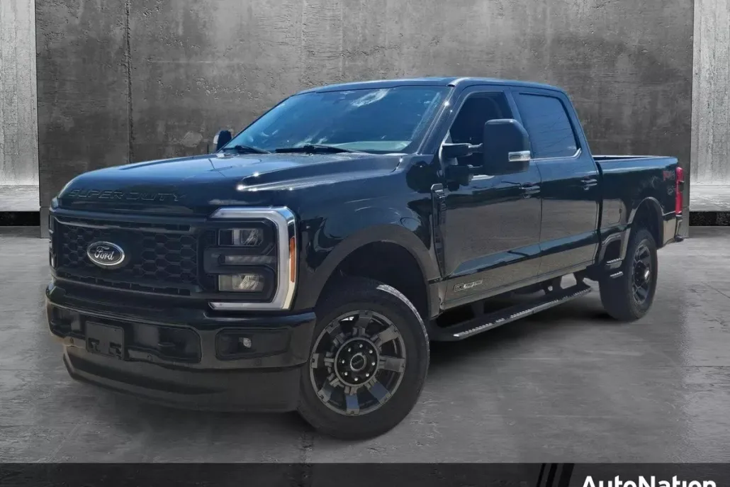 2023 Ford F-250 Lariat photo 1
