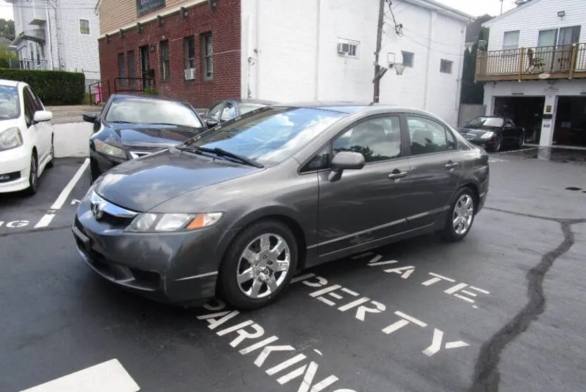 2009 Honda Civic LX photo 1