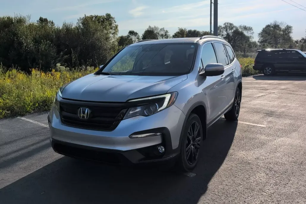 2022 Honda Pilot Special Edition photo 1