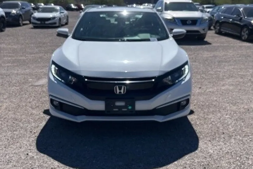 2019 Honda Civic EX photo 1