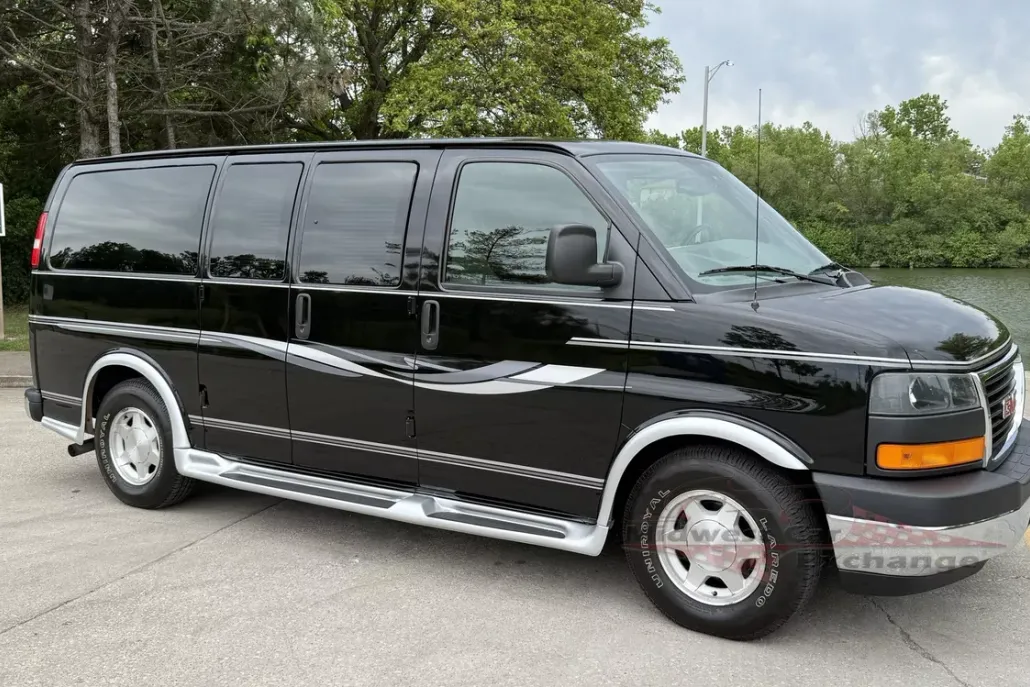 2006 Gmc Savana 1500 photo 1