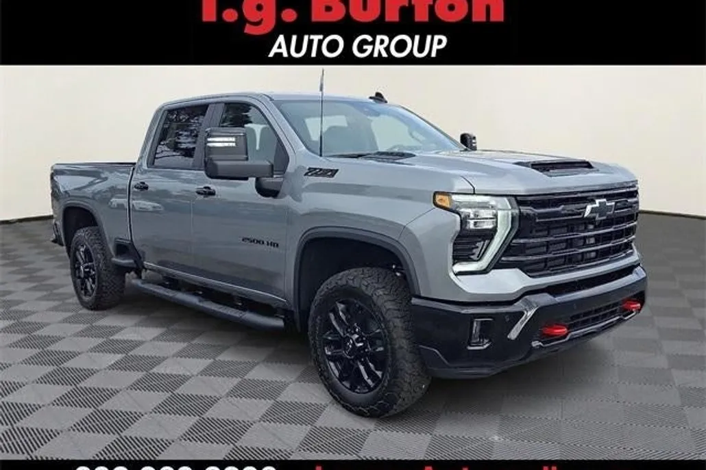 2026 Chevrolet Silverado 2500HD LT photo 1
