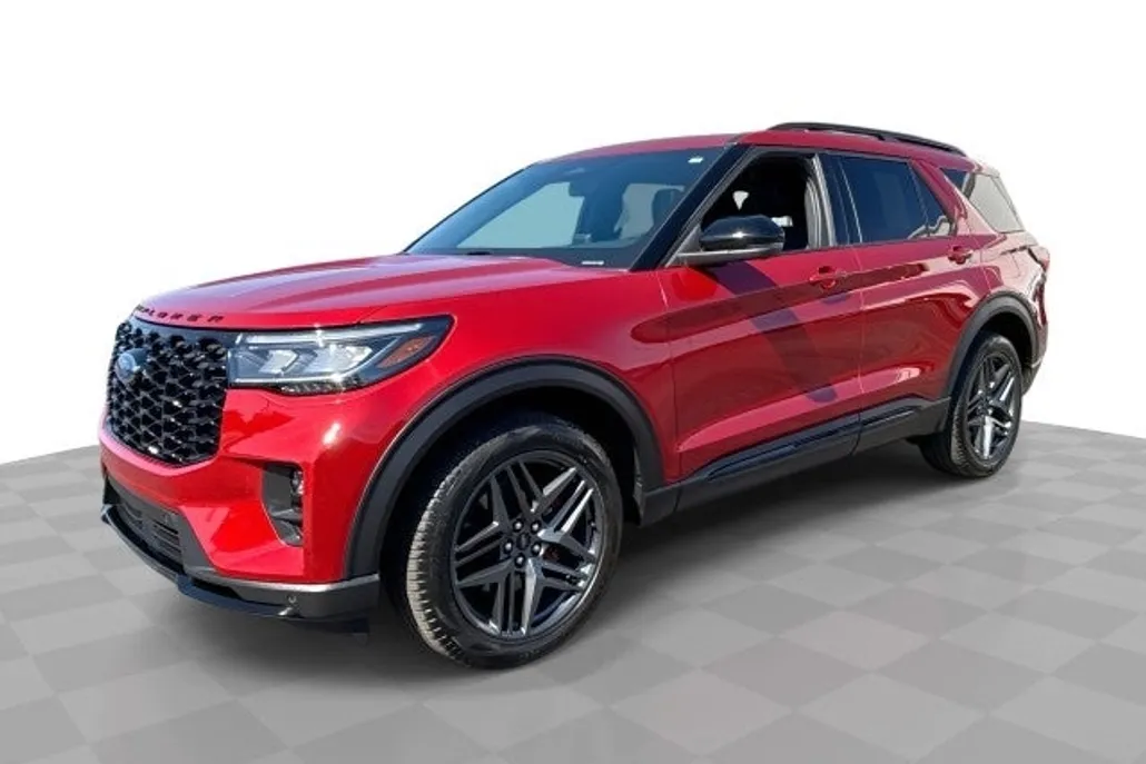 2025 Ford Explorer ST-Line photo 1