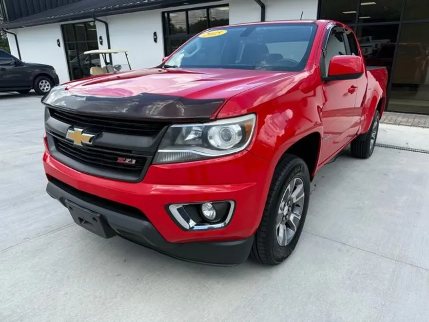 2021 Chevrolet Colorado LT photo 1