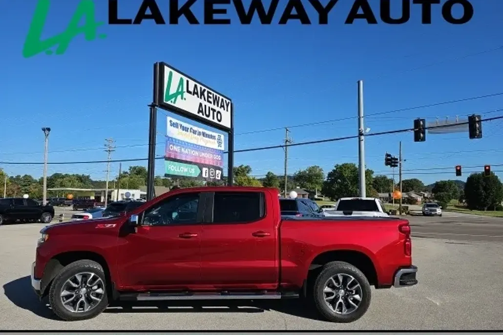 2021 Chevrolet Silverado 1500 LT photo 1