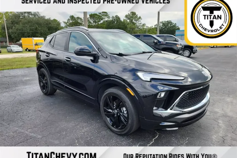 2024 Buick Encore GX Sport Touring photo 1