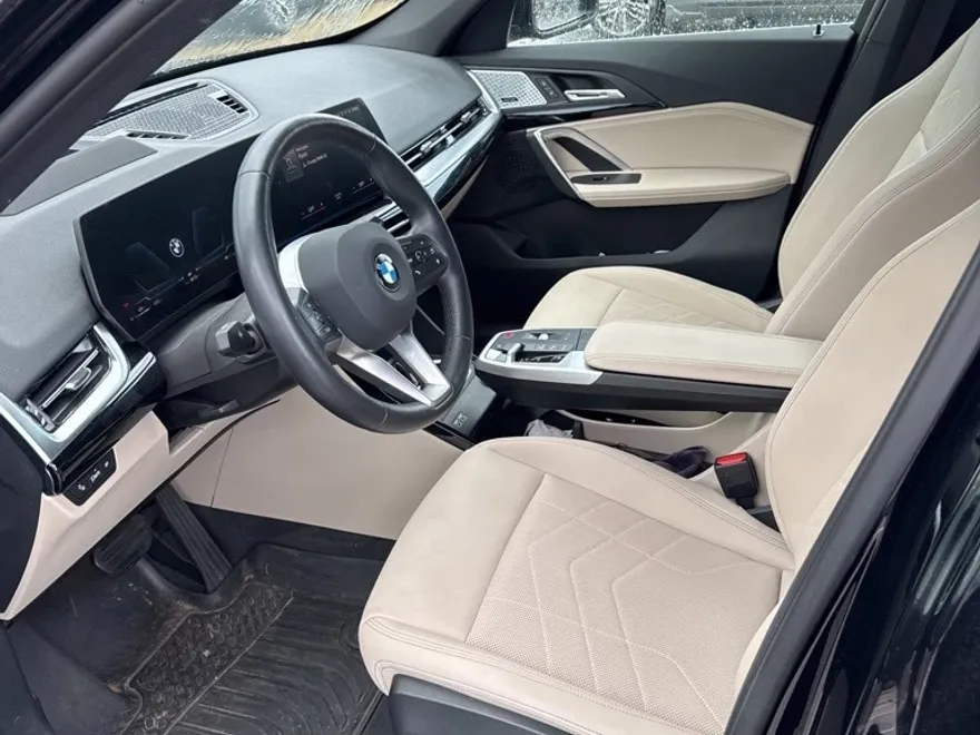 2023 Bmw X1 XDrive28i photo 1