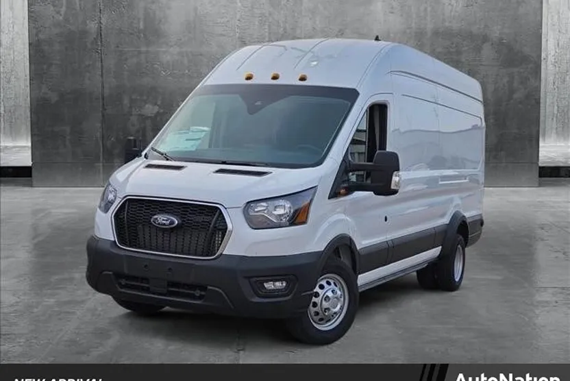 2025 Ford Transit photo 1