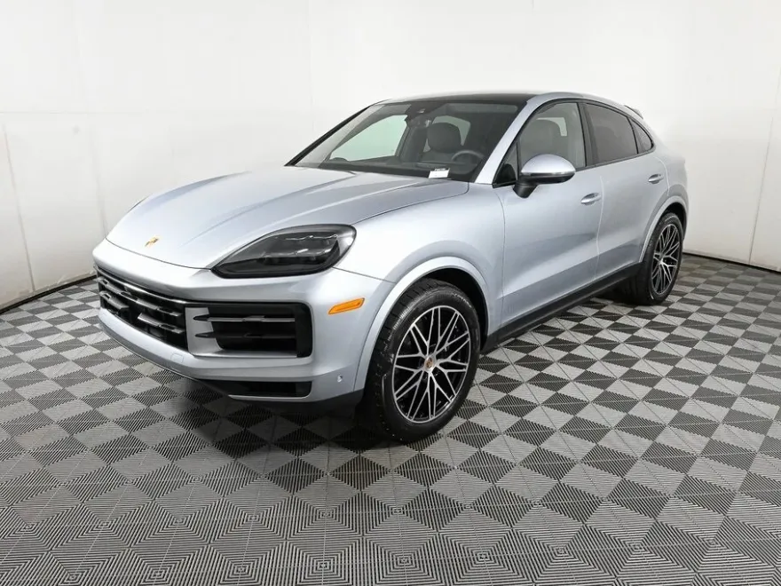 2026 Porsche Cayenne Coupe photo 1