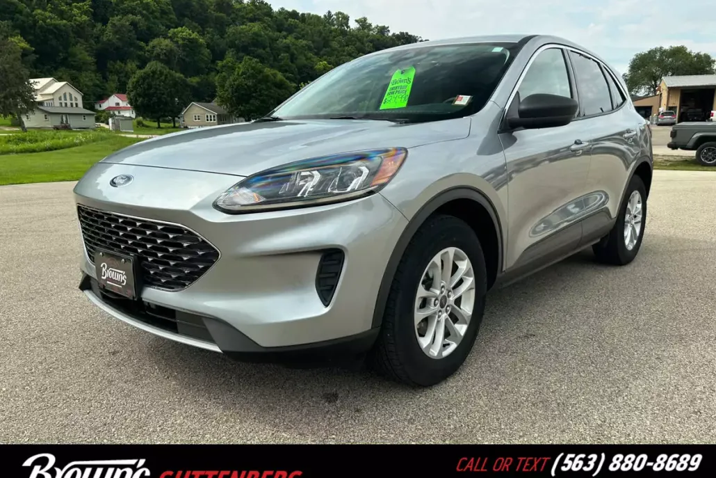 2022 Ford Escape SE photo 1