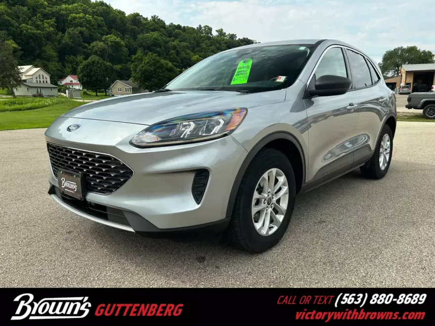 2022 Ford Escape SE photo 1