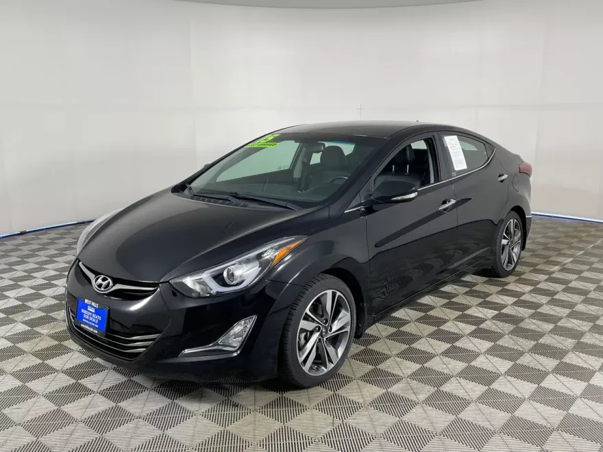 2015 Hyundai Elantra Limited photo 1