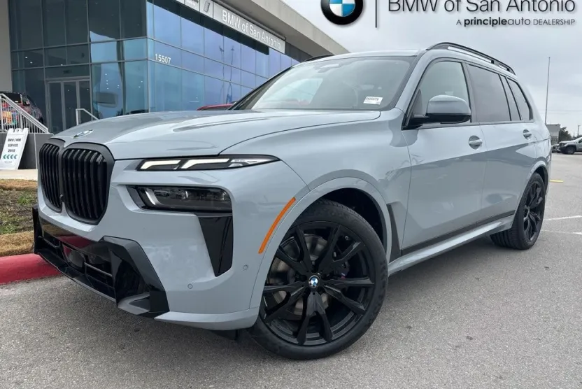 2025 Bmw X7 xDrive40i photo 1