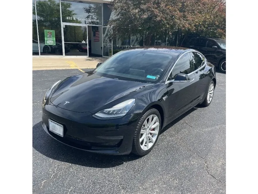 2018 Tesla Model 3 Long Range photo 1