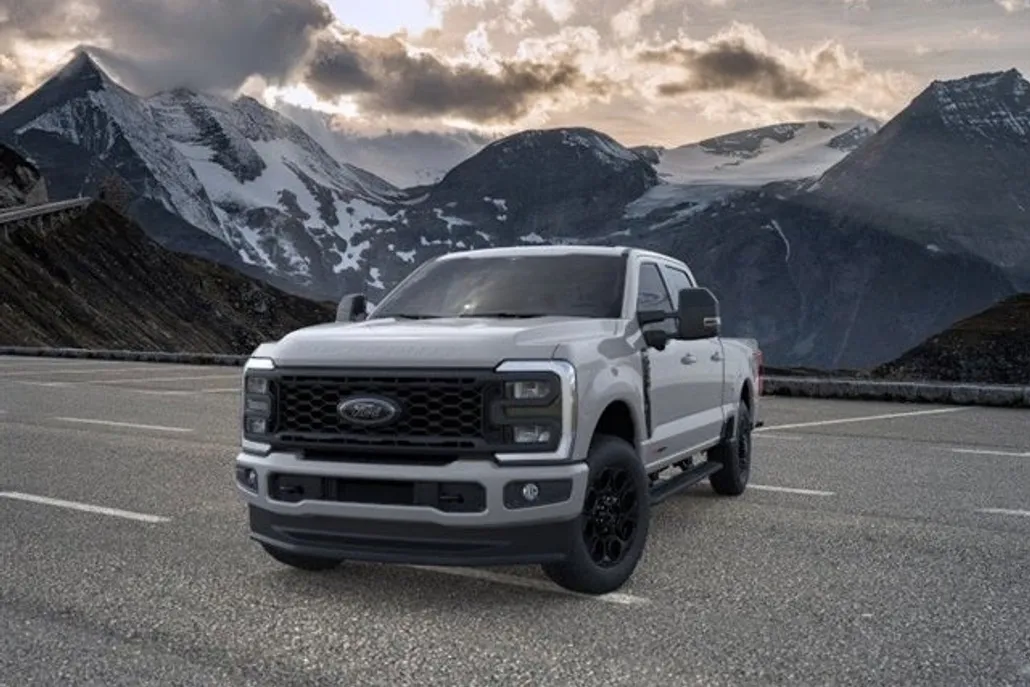 2025 Ford F-250 photo 1