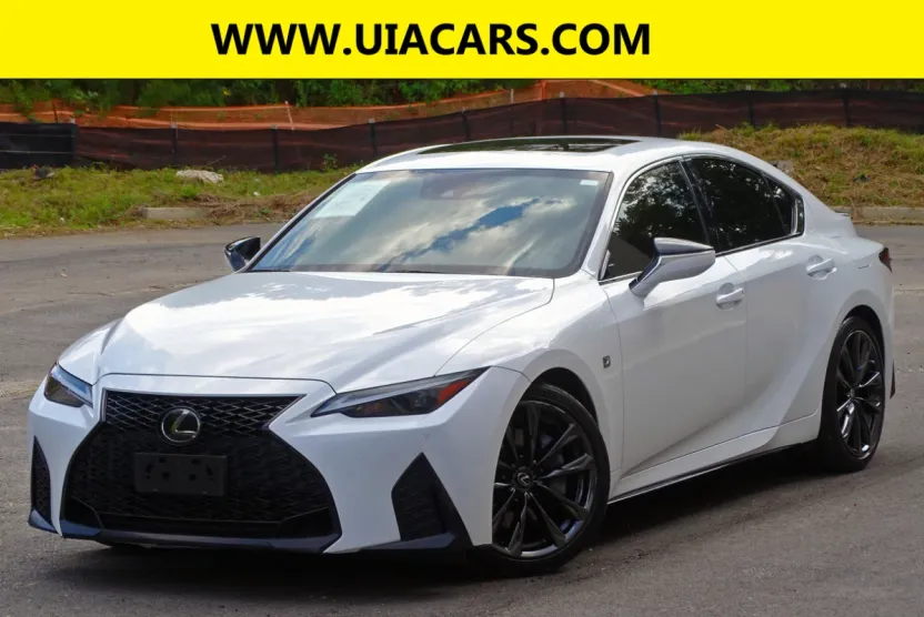 2021 Lexus IS 350 F SPORT photo 1