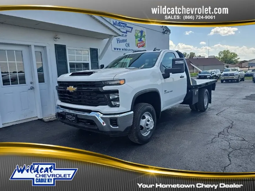 2025 Chevrolet Silverado 3500HD Work Truck photo 1