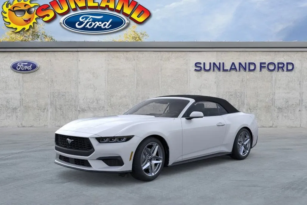 2025 Ford Mustang EcoBoost Convertible photo 1