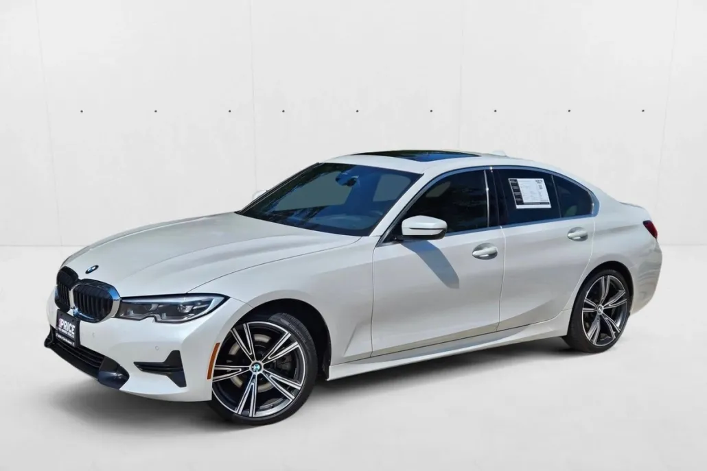2022 Bmw 330i Sedan photo 1