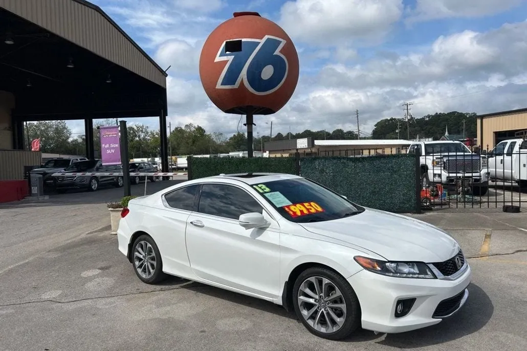 2013 Honda Accord V6 EX-L photo 1