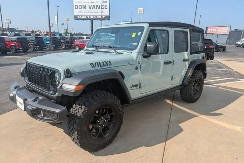 2024 Jeep Wrangler Willys photo 1
