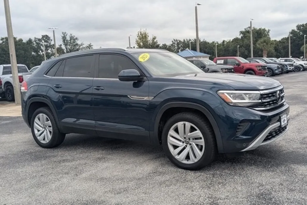 2021 Volkswagen Atlas Cross Sport SE photo 1
