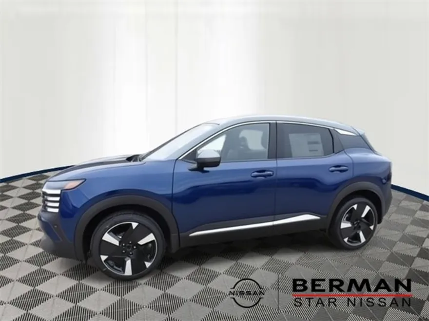 2025 Nissan Kicks SR photo 1