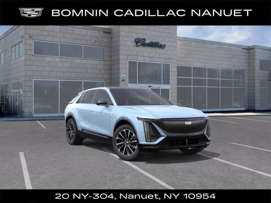 2025 Cadillac Lyriq Sport photo 1