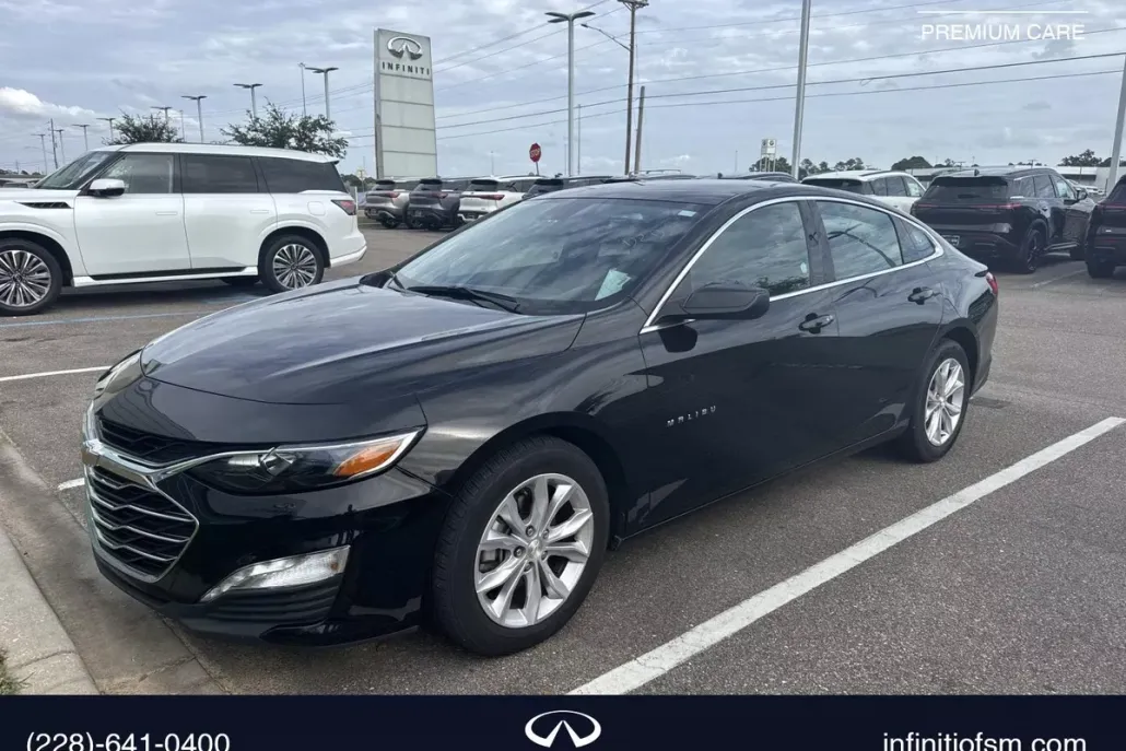 2024 Chevrolet Malibu 1LT photo 1
