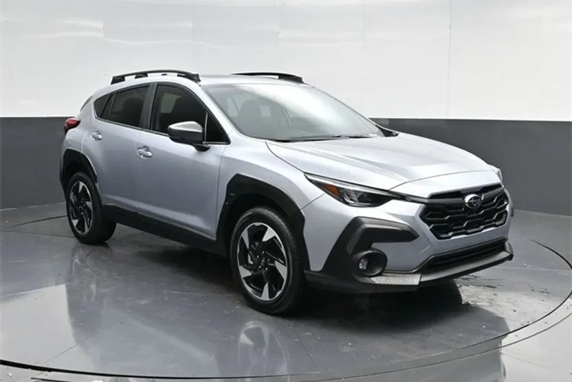 2024 Subaru Crosstrek Limited photo 1