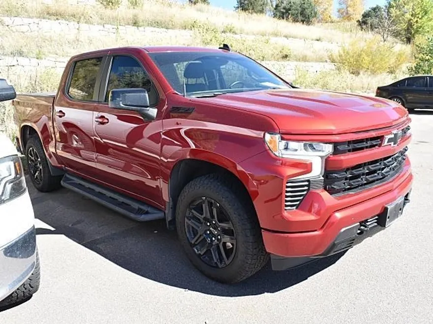 2023 Chevrolet Silverado 1500 RST photo 1