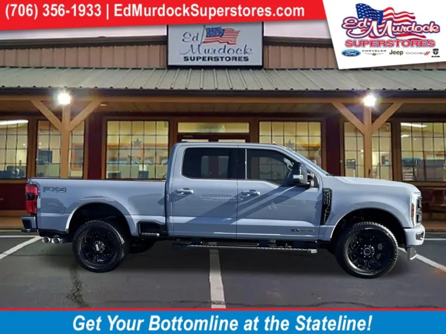 2025 Ford F-350 Lariat photo 1