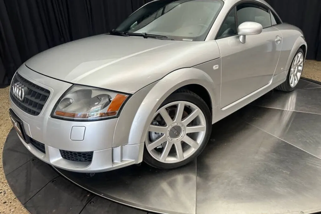 2005 Audi TT Quattro Coupe photo 1