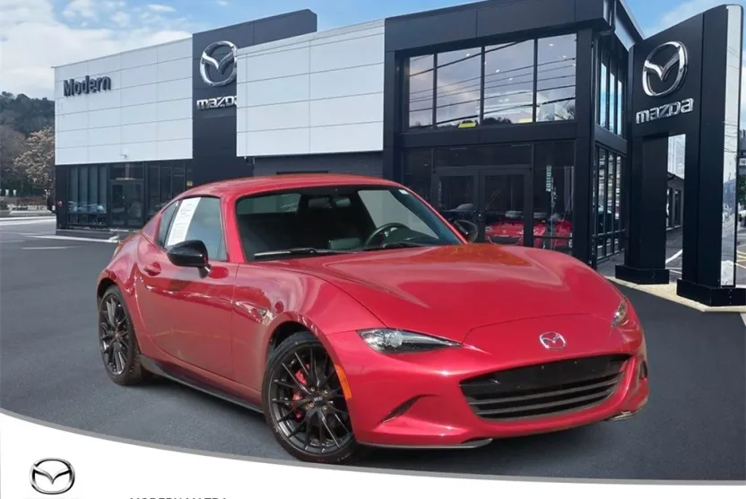2017 Mazda MX-5 Miata Miata RF photo 1