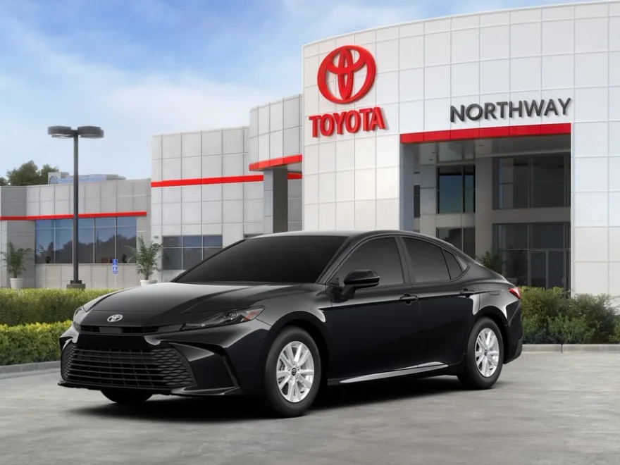 2025 Toyota Camry LE photo 1