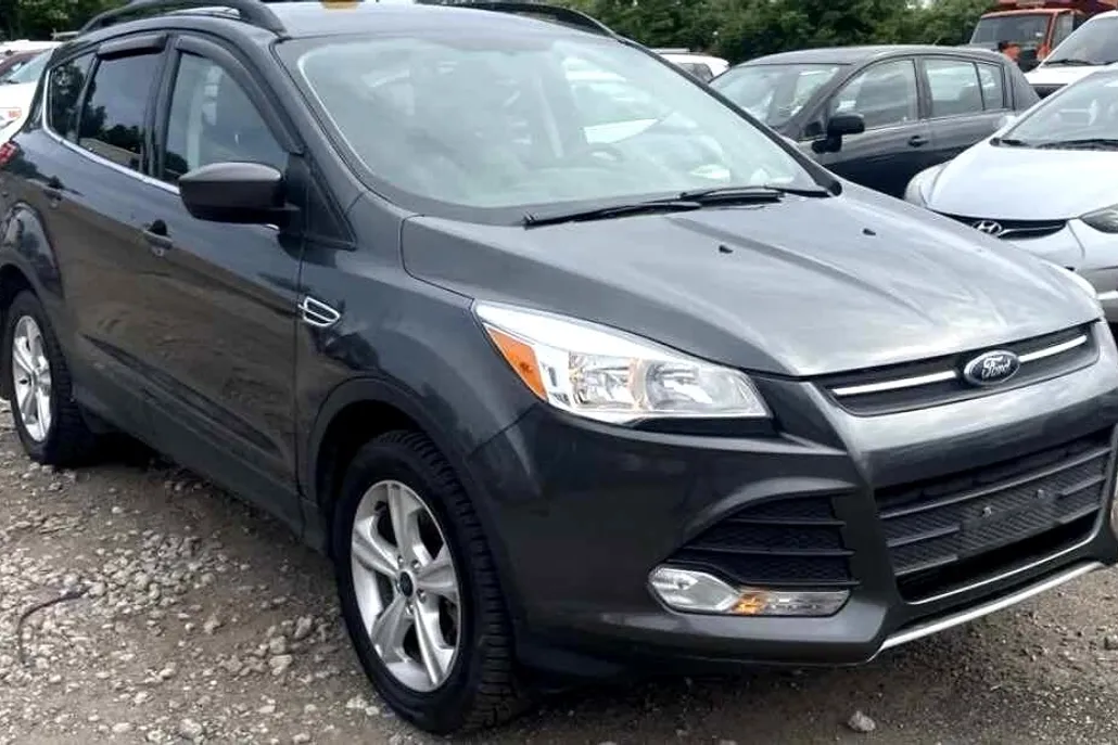 2016 Ford Escape SE photo 1