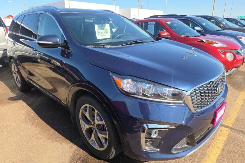 2019 Kia Sorento SX photo 1