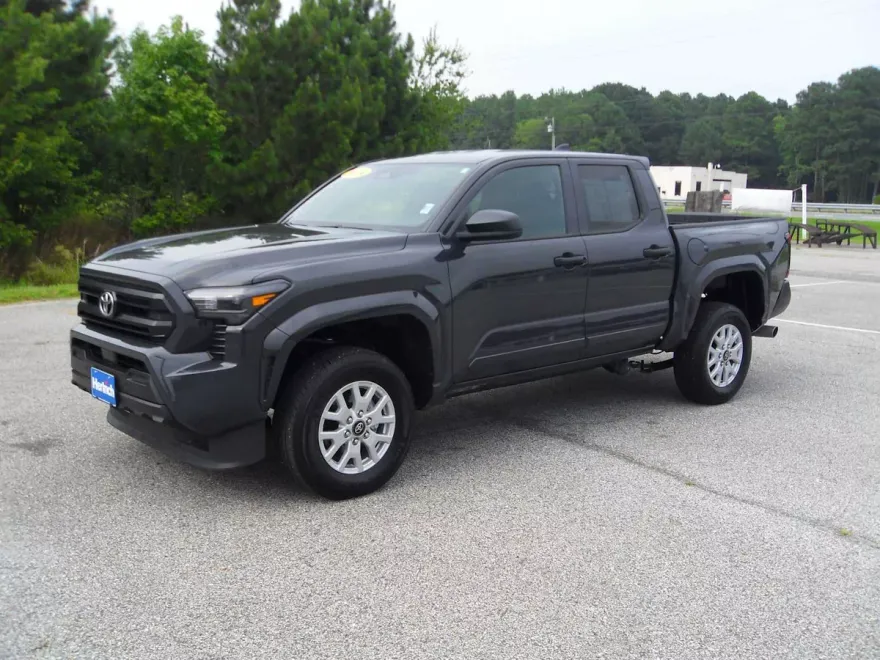 2024 Toyota Tacoma SR Double Cab photo 1