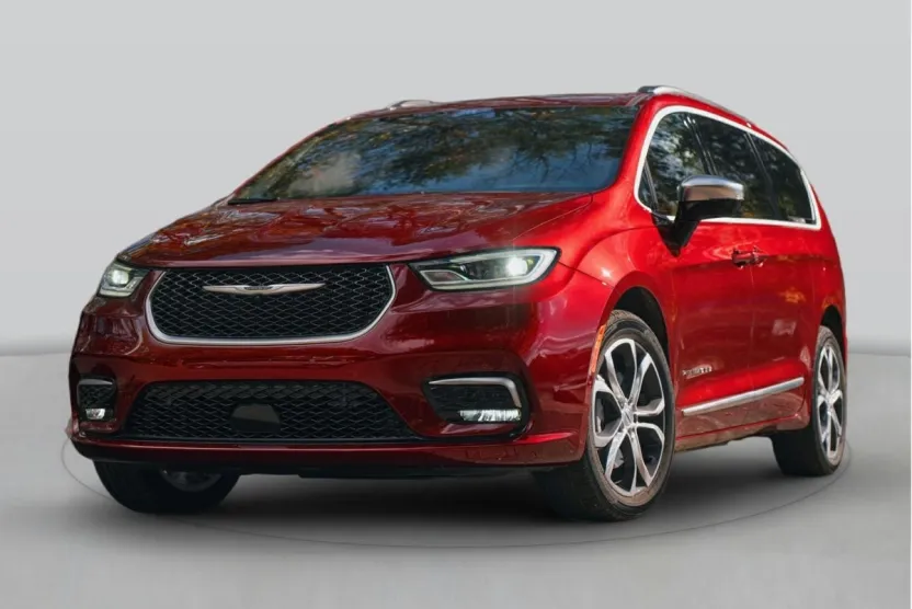 2025 Chrysler Pacifica photo 1