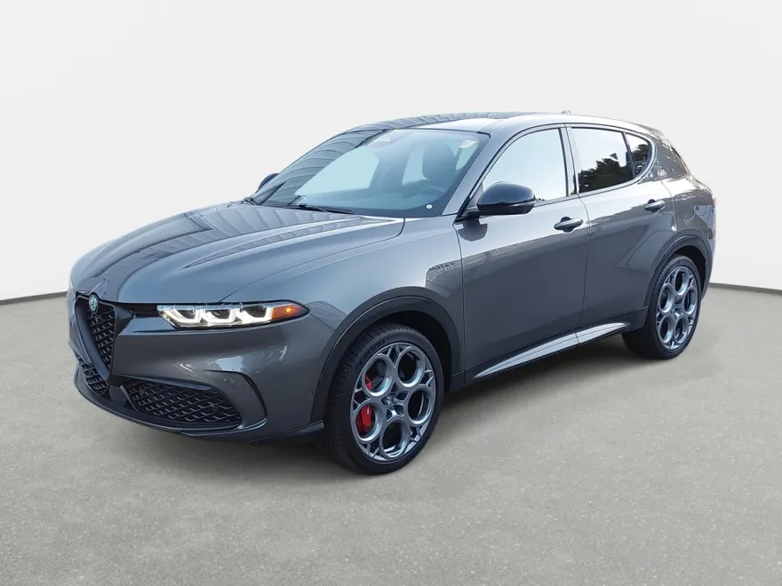 2024 Alfa Romeo Tonale Veloce photo 1