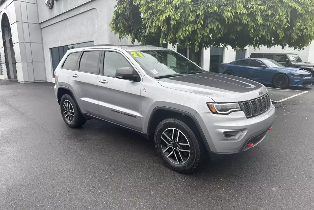 2021 Jeep Grand Cherokee Trailhawk photo 1