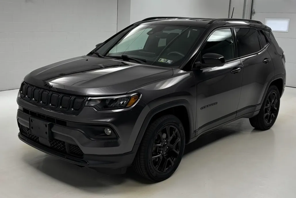 2022 Jeep Compass Altitude photo 1