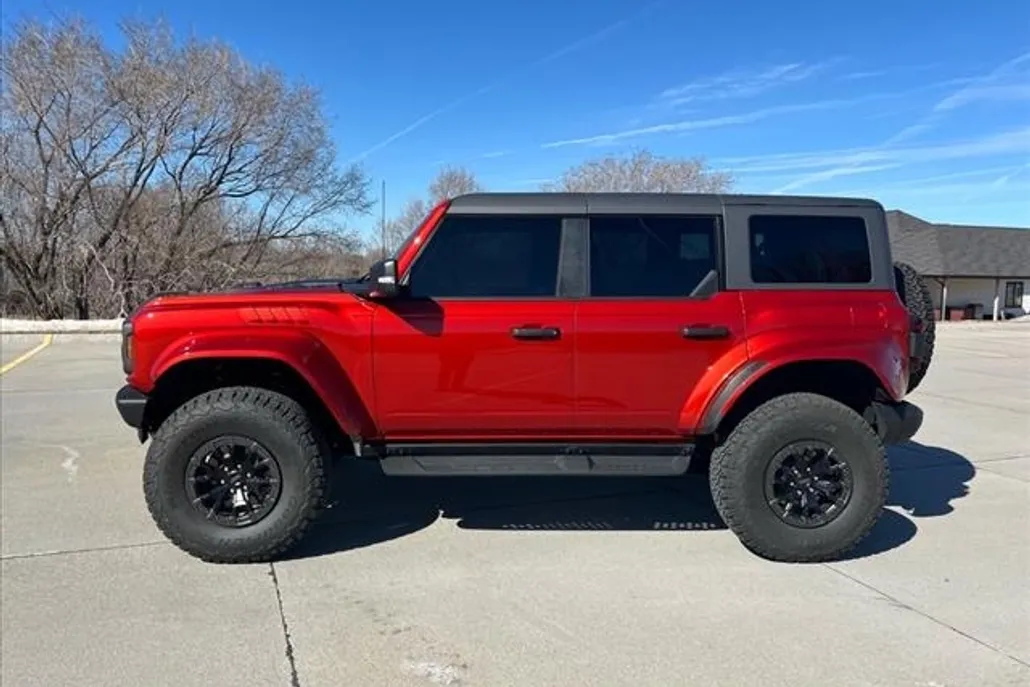 2024 Ford Bronco Raptor photo 1