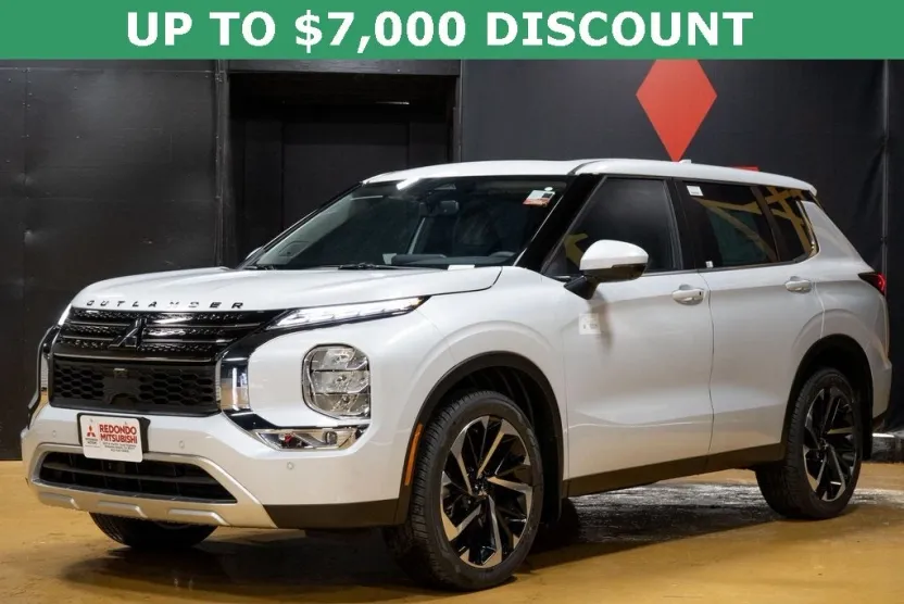 2025 Mitsubishi Outlander PHEV SE photo 1